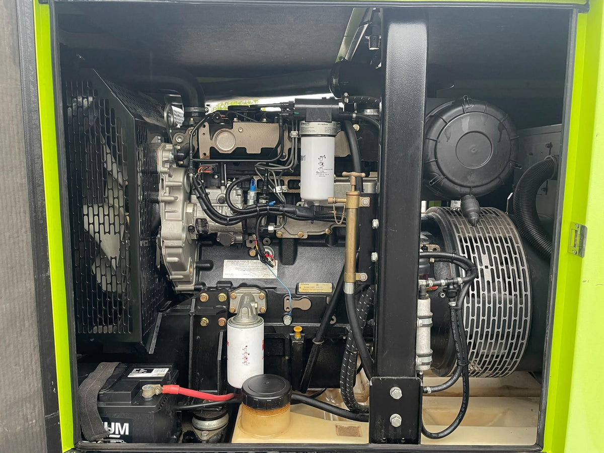 100kVA Pramac SU101TPSW0F Perkins 1104C-44TA Canopied Used Generator
