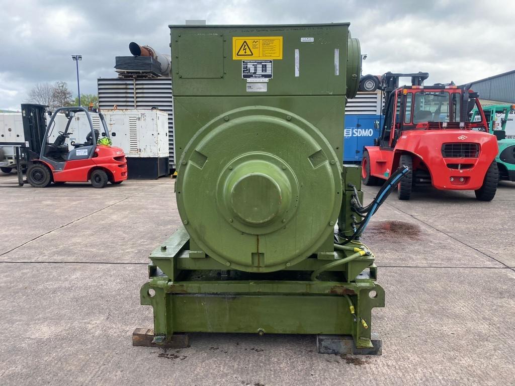 940KVA Petbow Dorman used generator