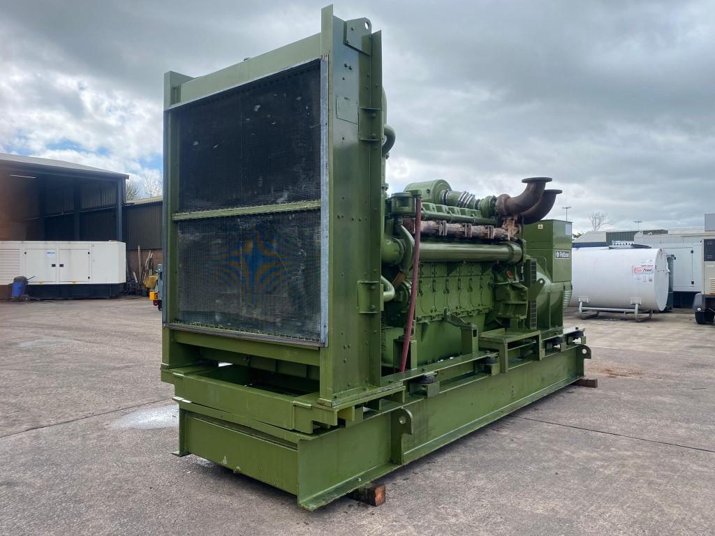940KVA Petbow Dorman used generator