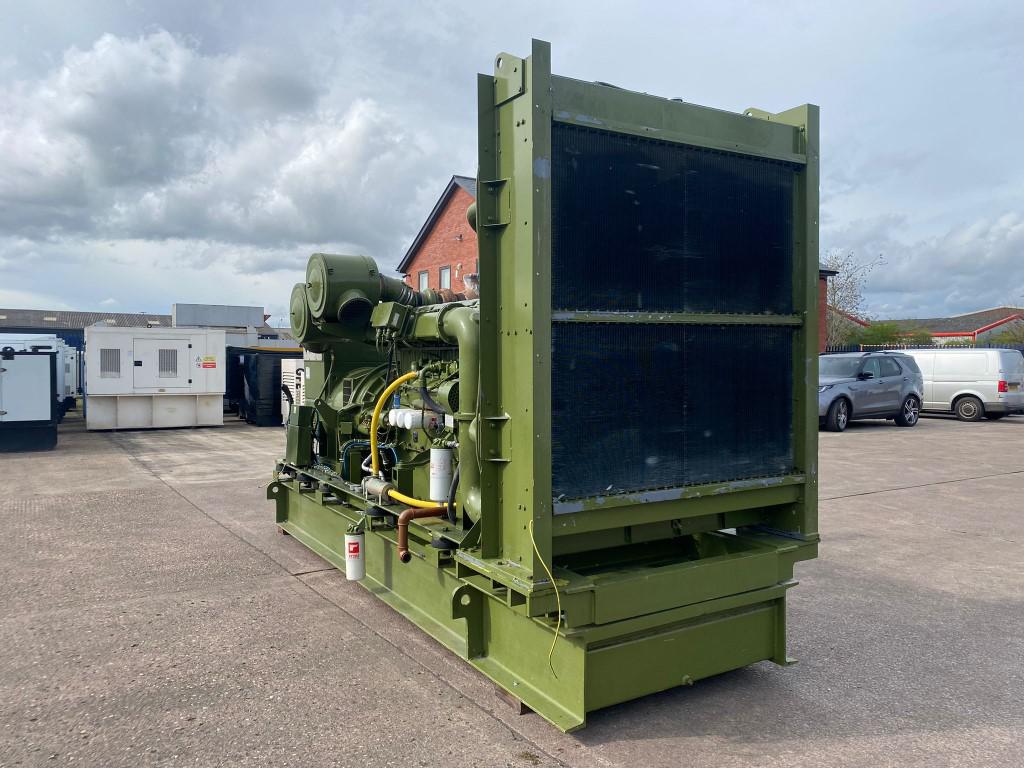 800KVA Petbow Dorman used generator
