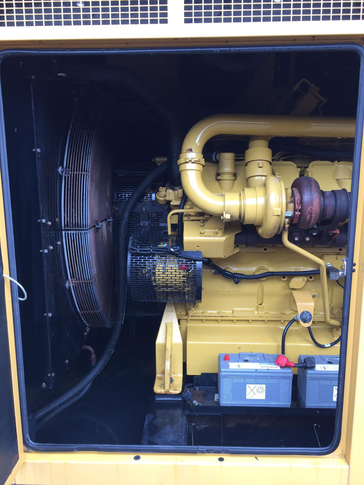 800KVA Caterpillar used generator