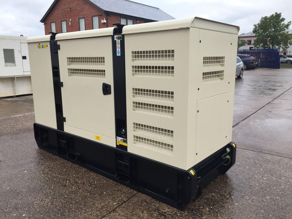 25KVA Aksa Cummins used generator