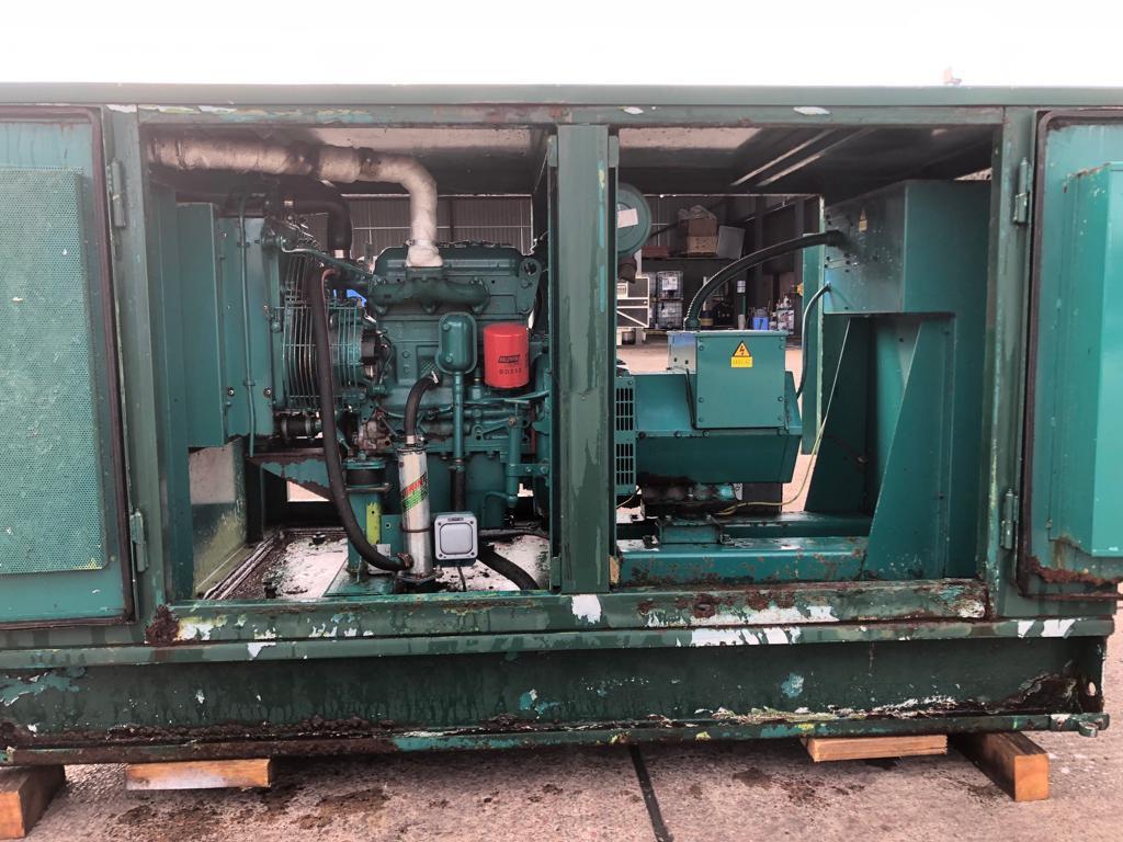 25KVA Petbow Iveco used generator