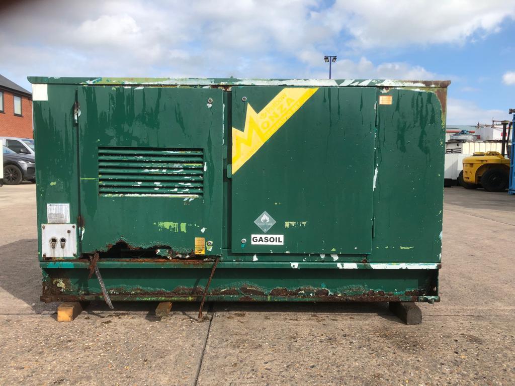 25KVA Petbow Iveco used generator