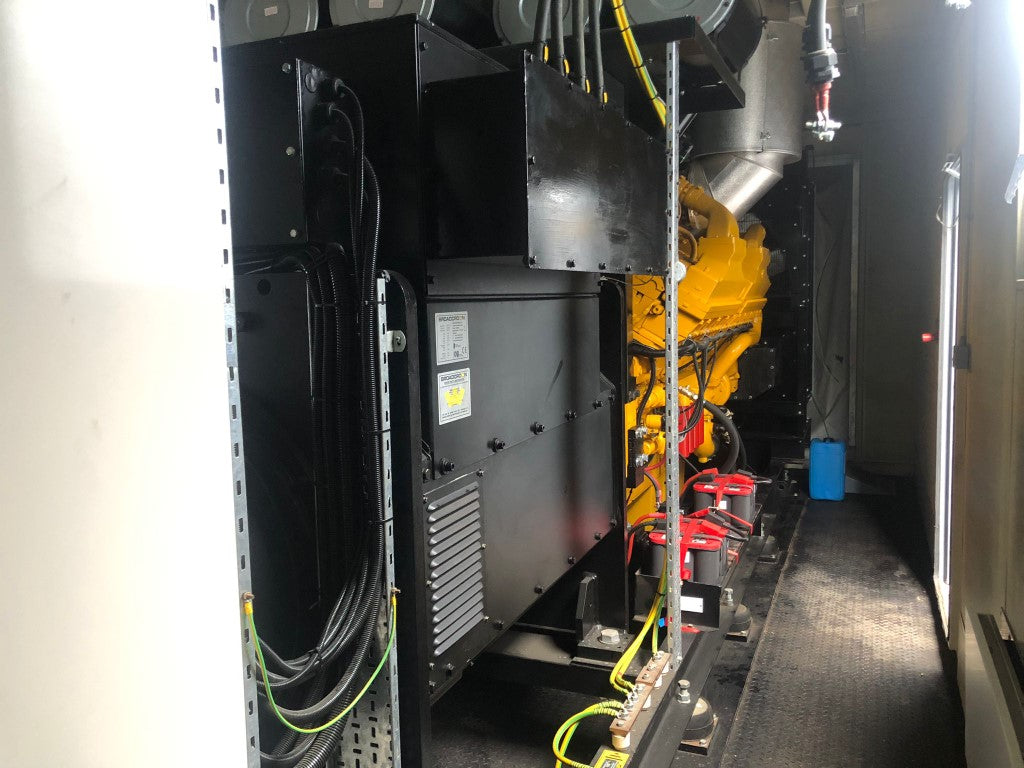 1925kVA Broadcrown Cummins used generator (3/3)