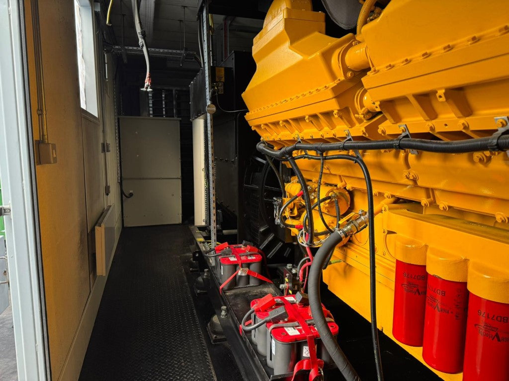 1925kVA Broadcrown Cummins used generator (1/3)