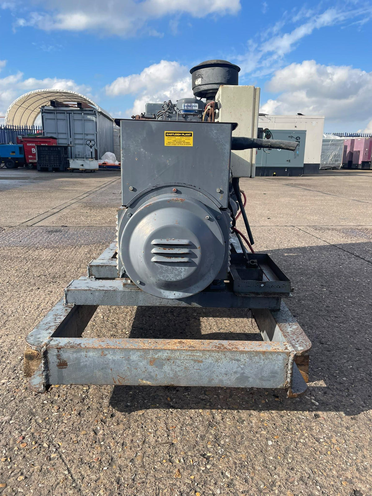 25kVA NG25P Perkins D3 152 Open Used Generator