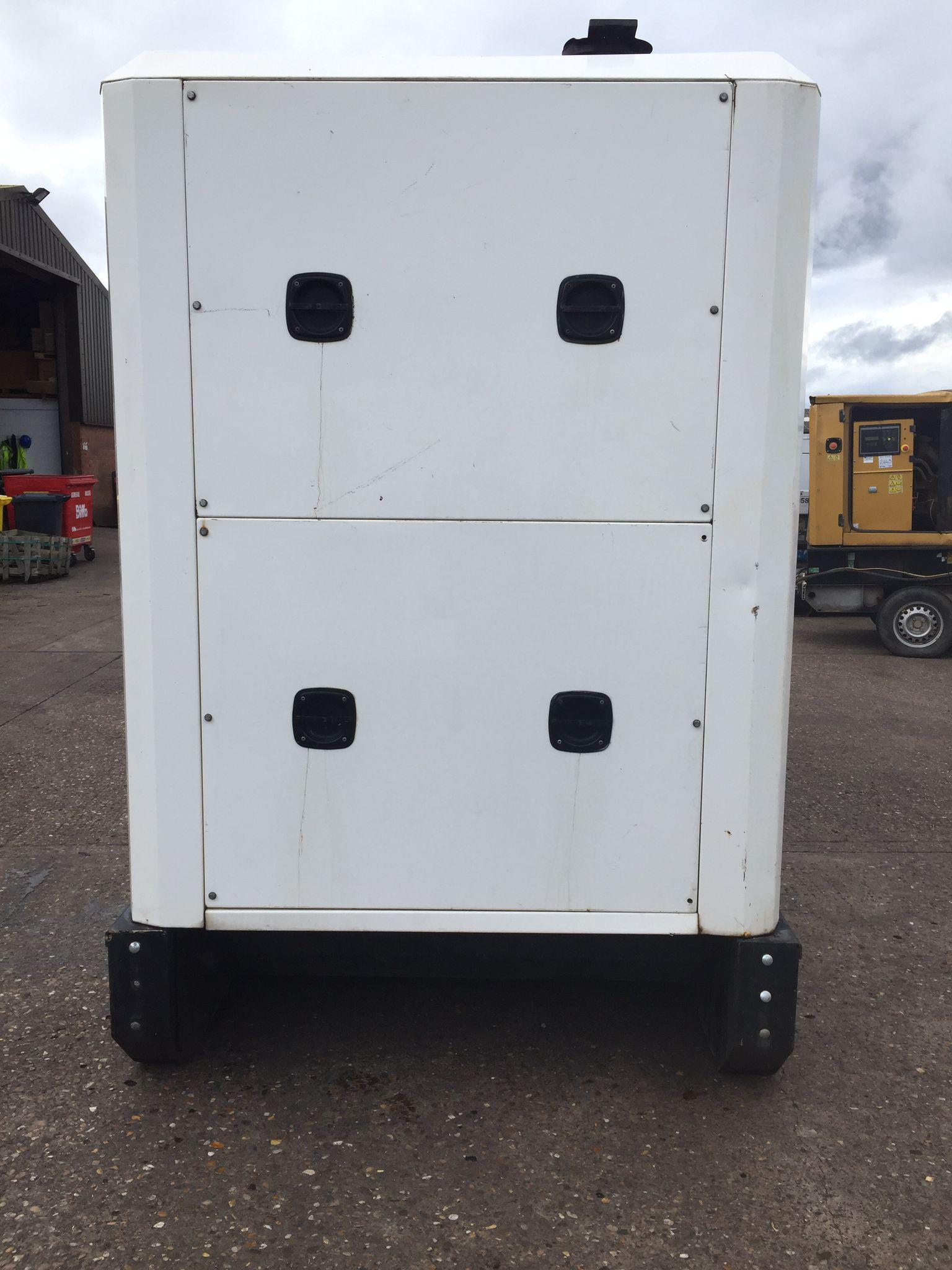 300KVA Powerplant Iveco used generator