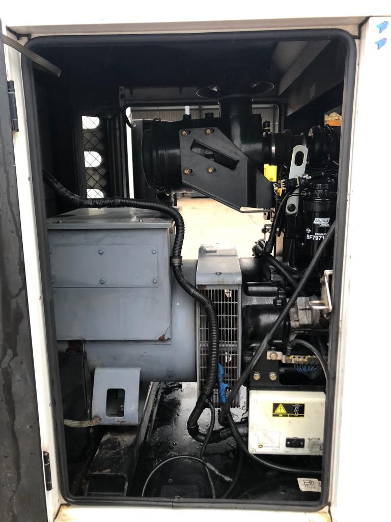110KVA SDMO John Deere used generator