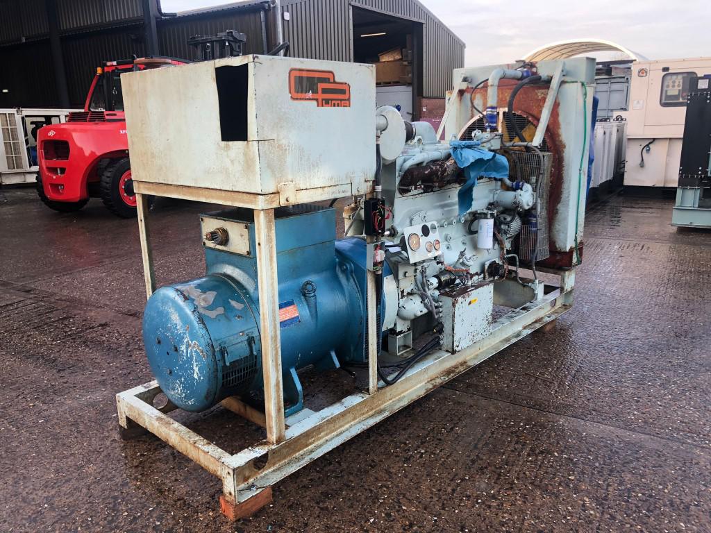 136KVA Puma Cummins used generator