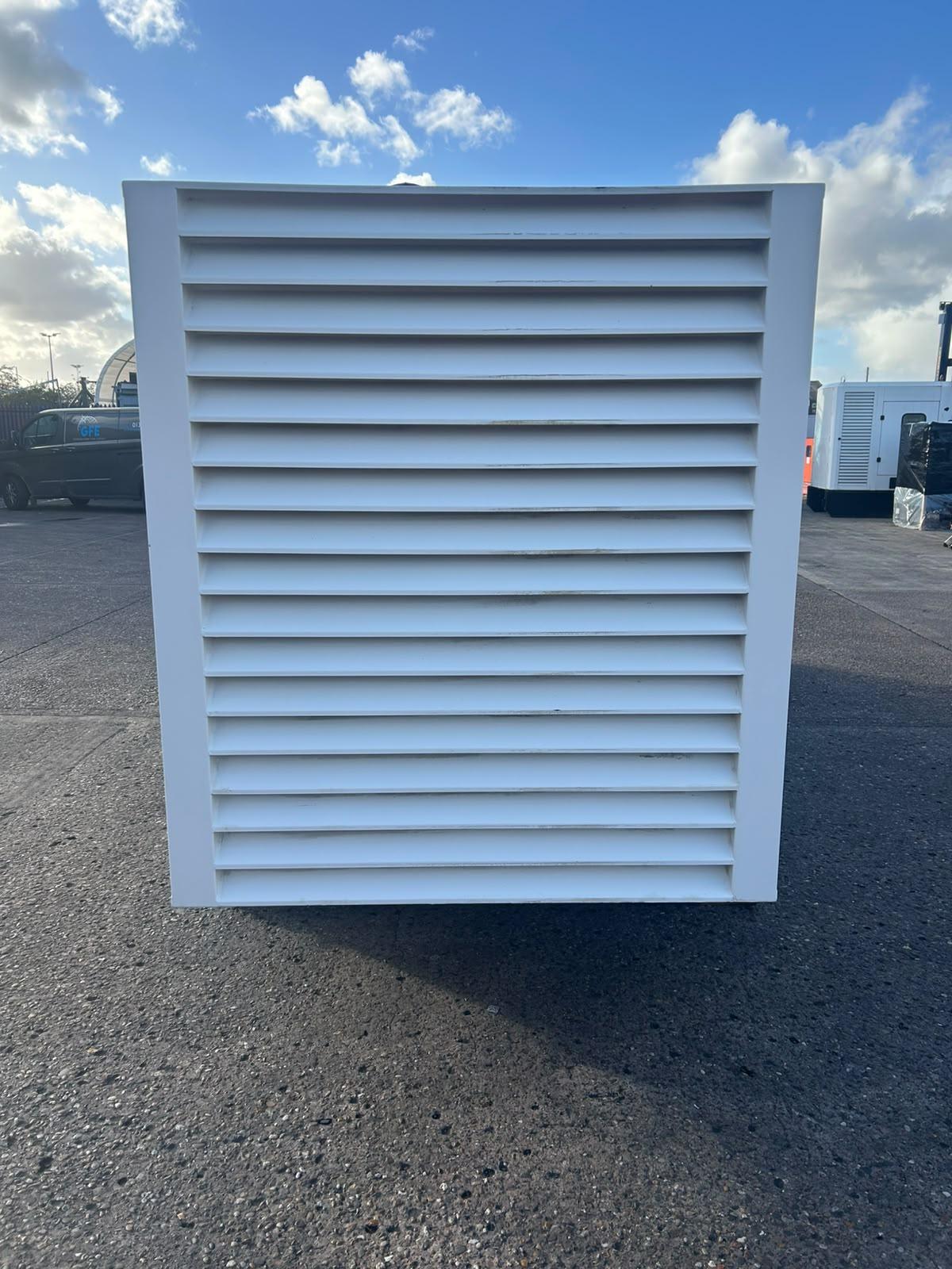 250kVA Scorpion DV275 Volvo Penta TAD734GE Canopied Used Generator