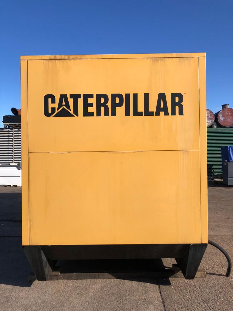 900kVA Caterpillar used generator