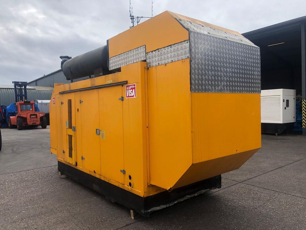 880kVA Onis Visa Perkins used generator