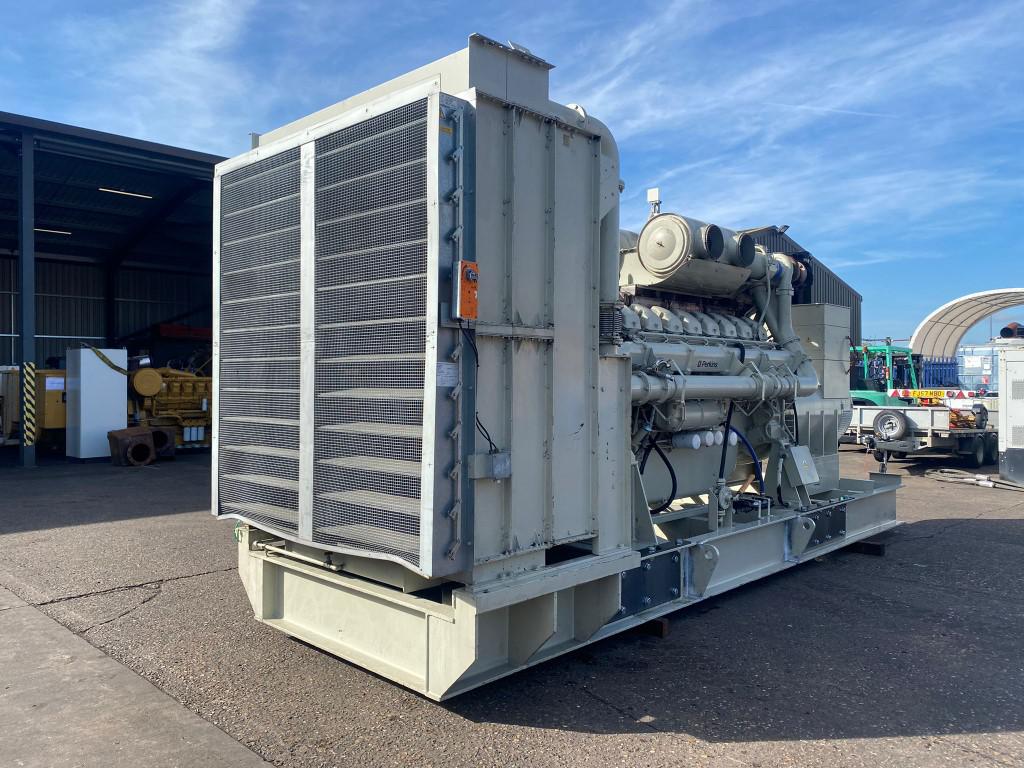1925KVA Countryman Perkins used generator (1/2)
