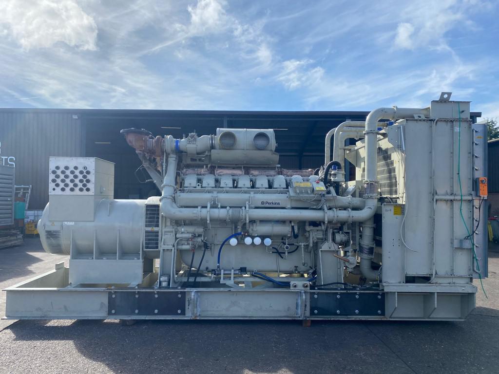 1925KVA Countryman Perkins used generator (2/2)