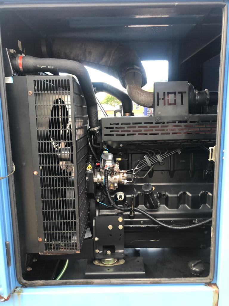 200kVA SDMO John Deere used generator