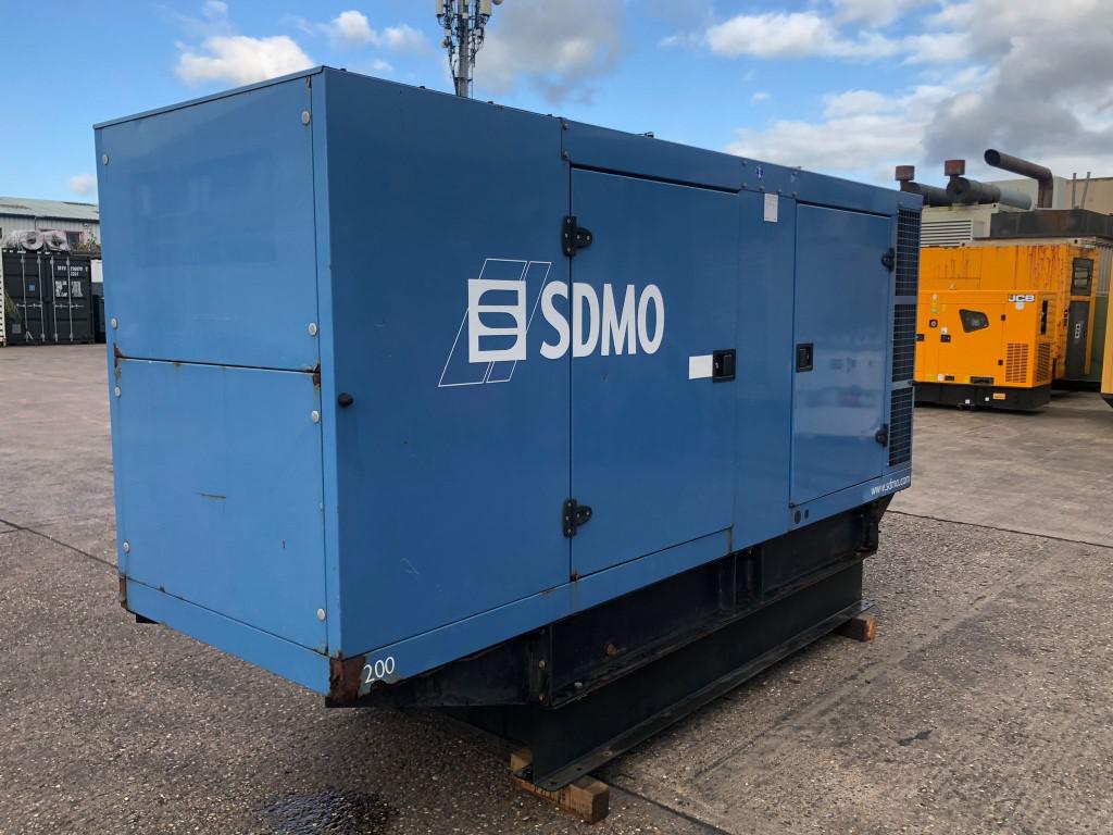200kVA SDMO John Deere used generator