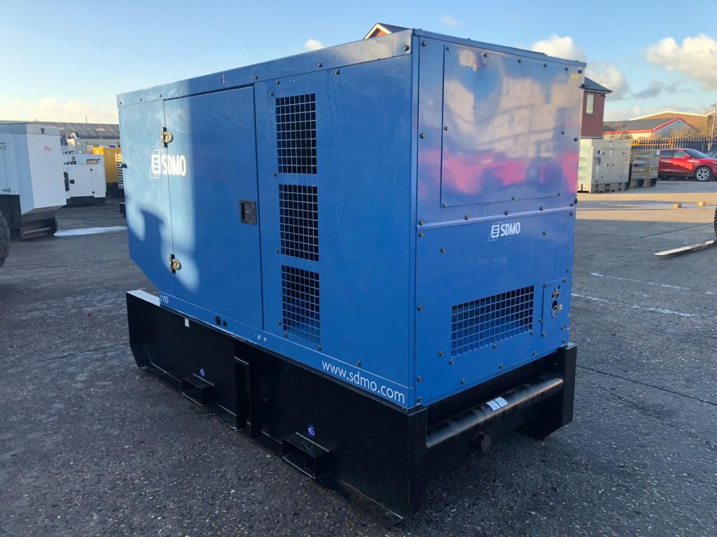 110kVA SDMO John Deere used generator