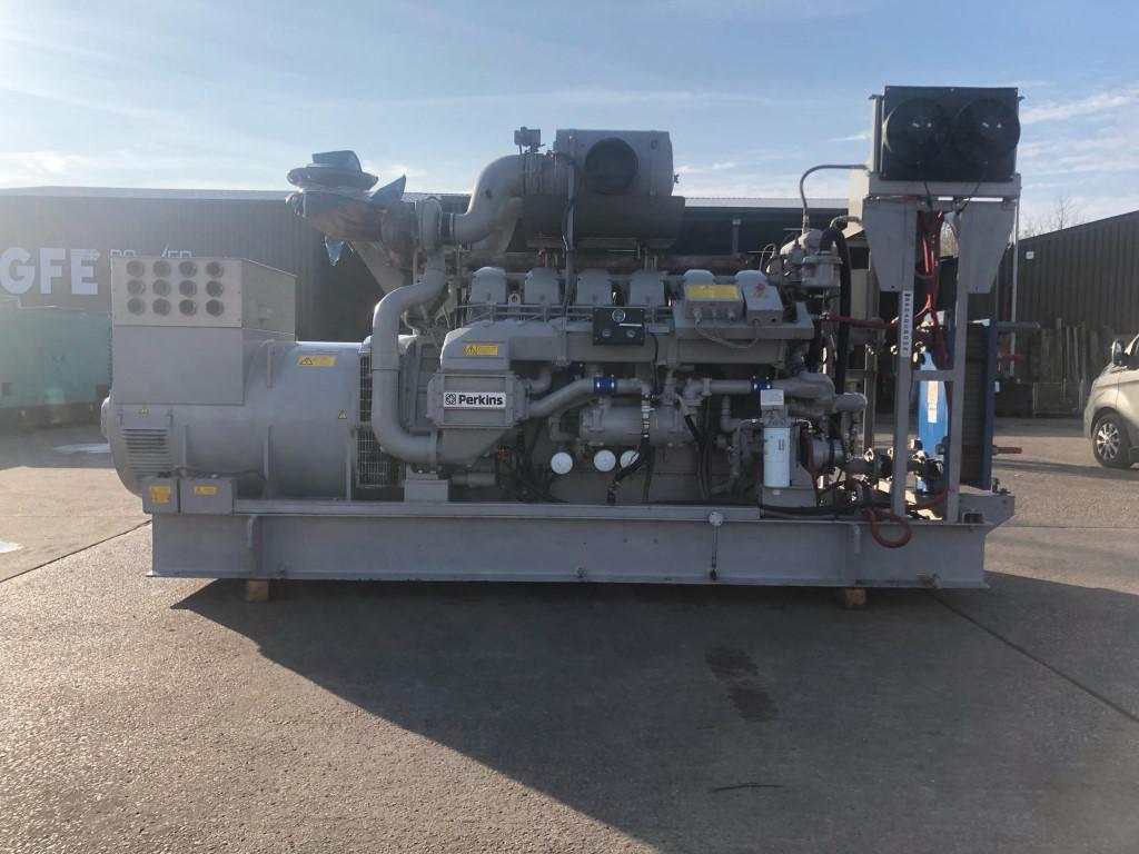 1315kVA Broadcrown Perkins used generator (1/3)
