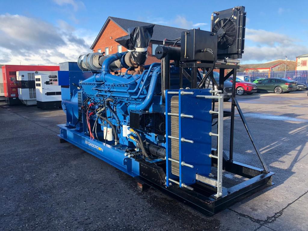 1320kVA Broadcrown Cummins used generator