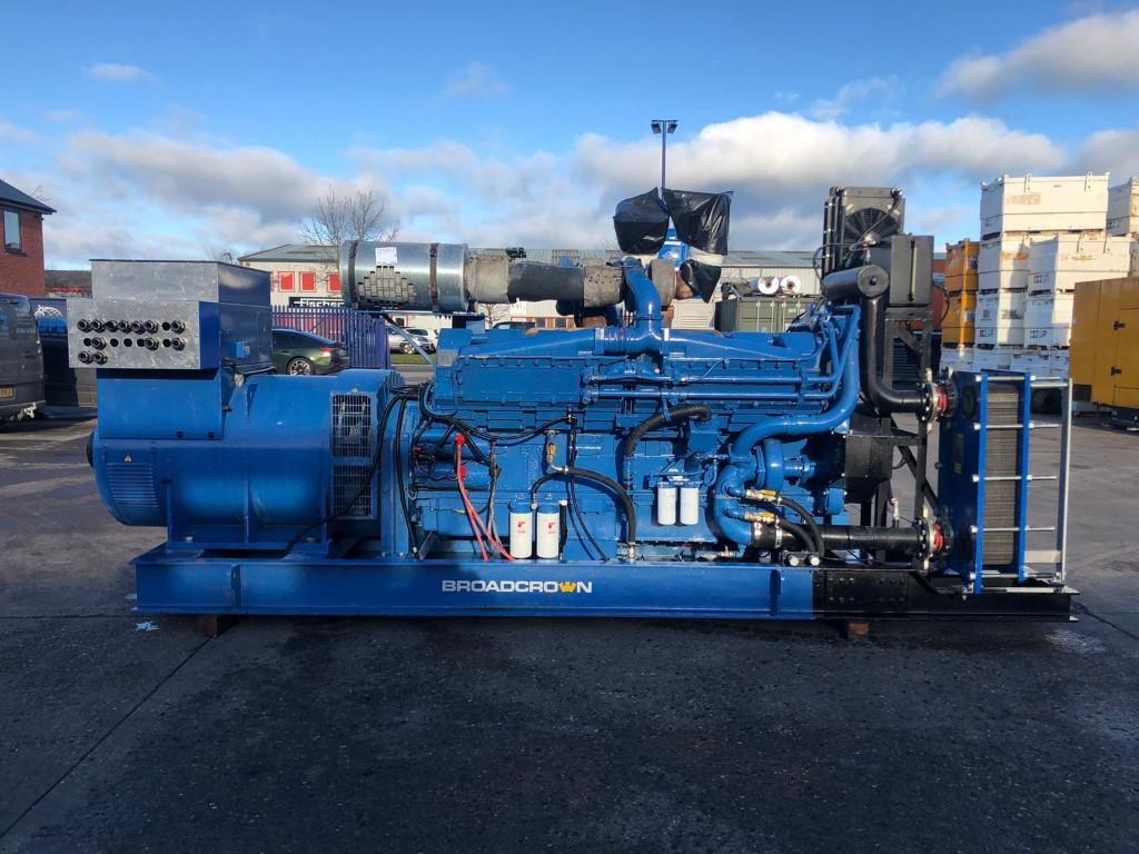 1320kVA Broadcrown Cummins used generator