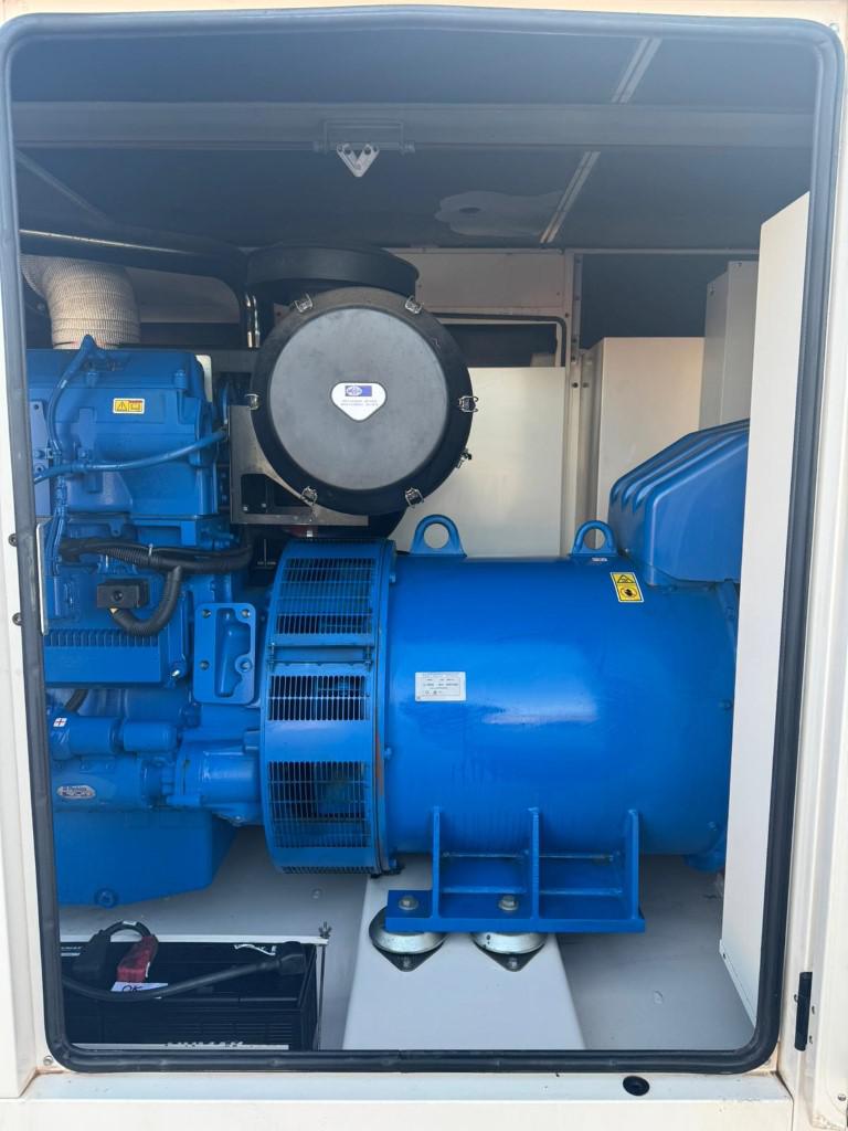 715kVA FG Wilson Perkins used generator