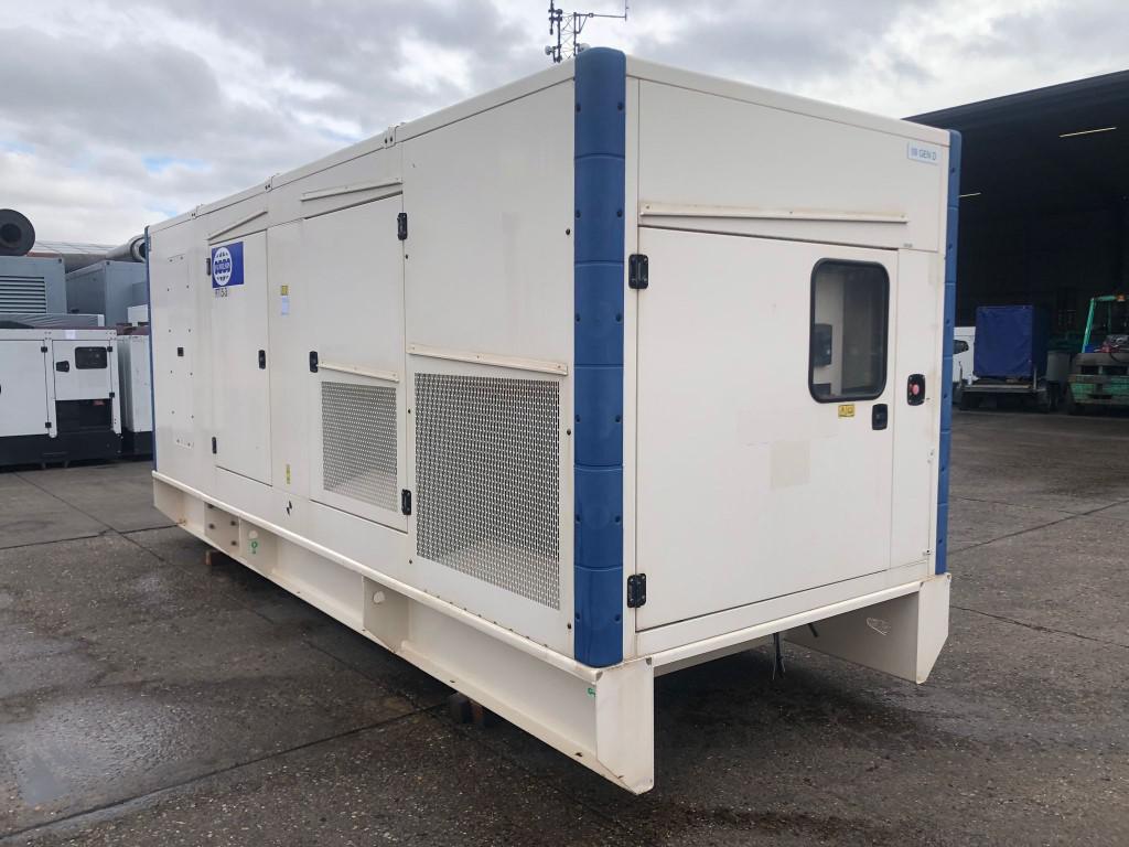 715kVA FG Wilson Perkins used generator