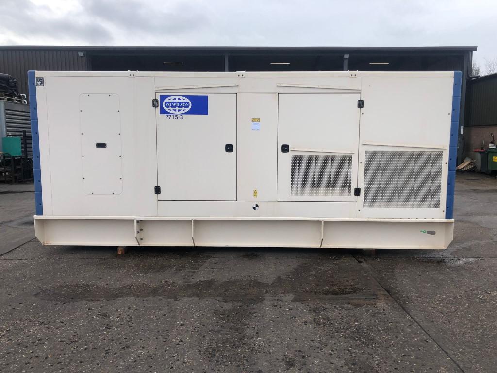 715kVA FG Wilson Perkins used generator