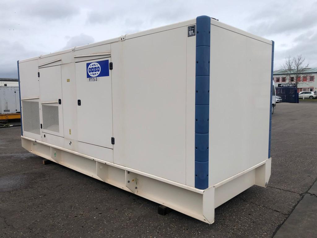 715kVA FG Wilson Perkins used generator