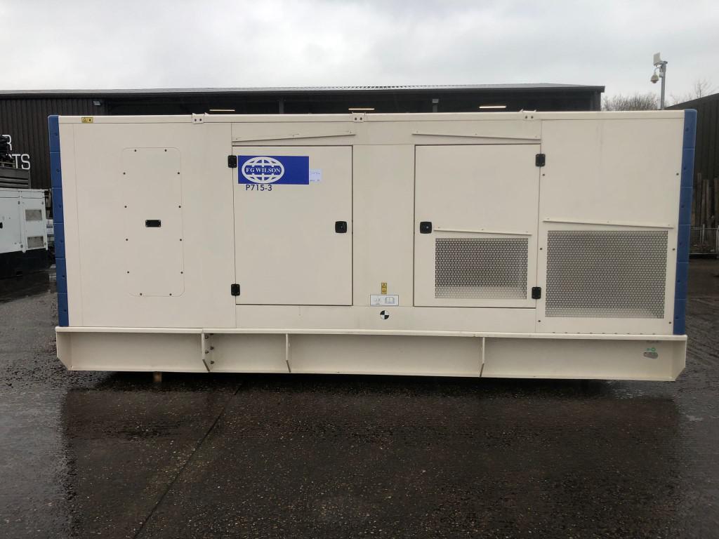 715kVA FG Wilson Perkins used generator