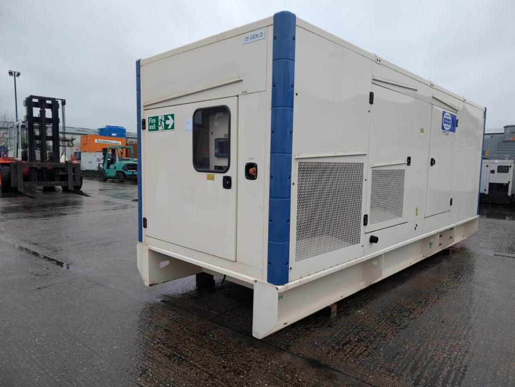 715kVA FG Wilson Perkins used generator