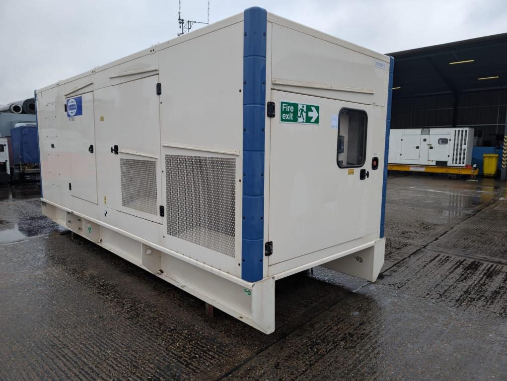 715kVA FG Wilson Perkins used generator