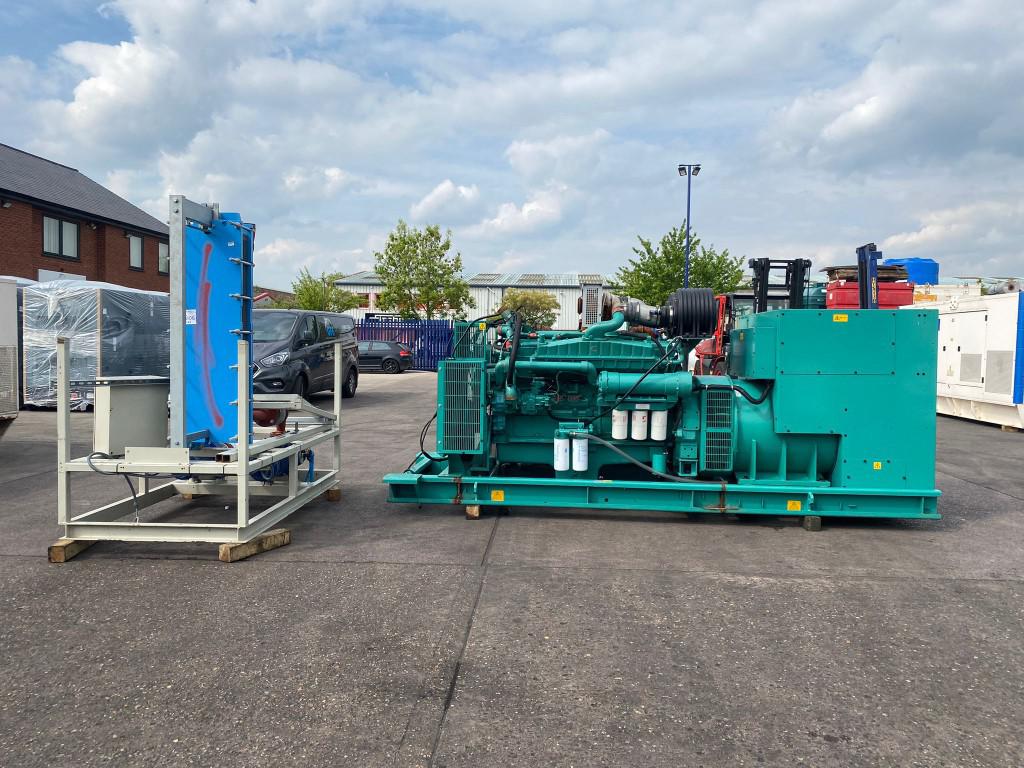 825kVA CPG Cummins used generator