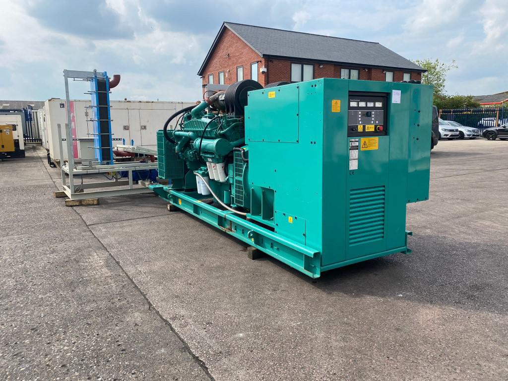 825kVA CPG Cummins used generator