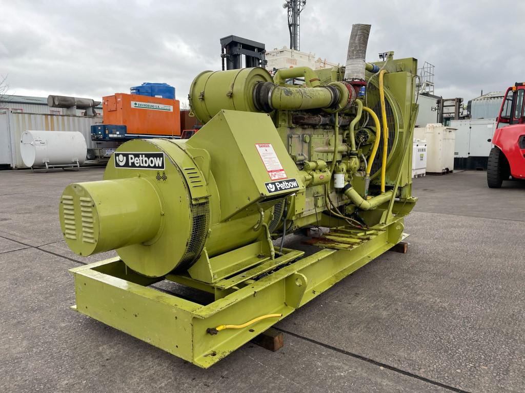 390kVA Petbow Cummins used generator