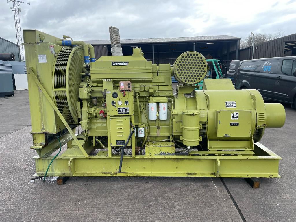 390kVA Petbow Cummins used generator