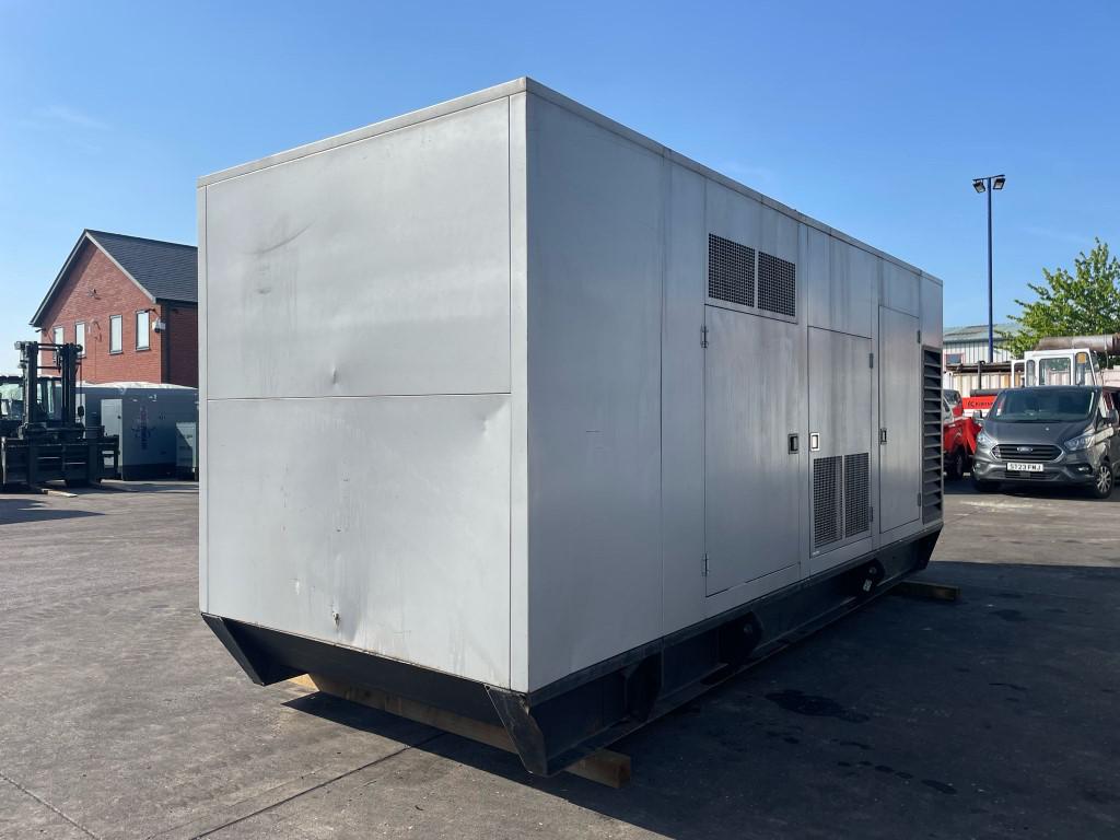 891kVA CAT Caterpillar used generator