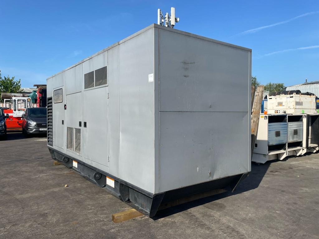 891kVA CAT Caterpillar used generator