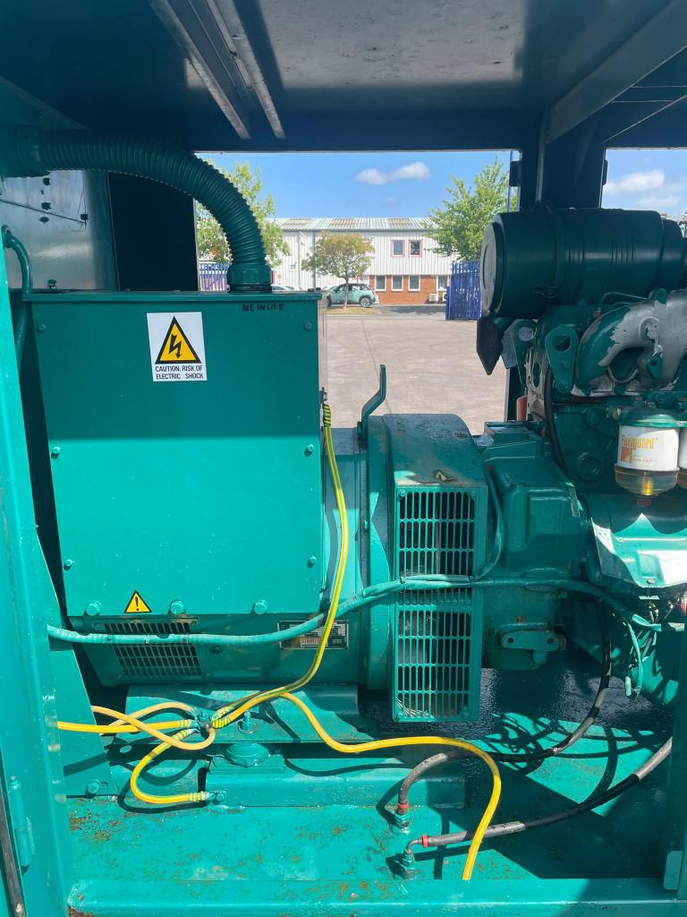 110kVA Petbow Iveco used generator