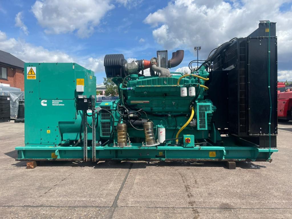 632kVA CPG Cummins used generator