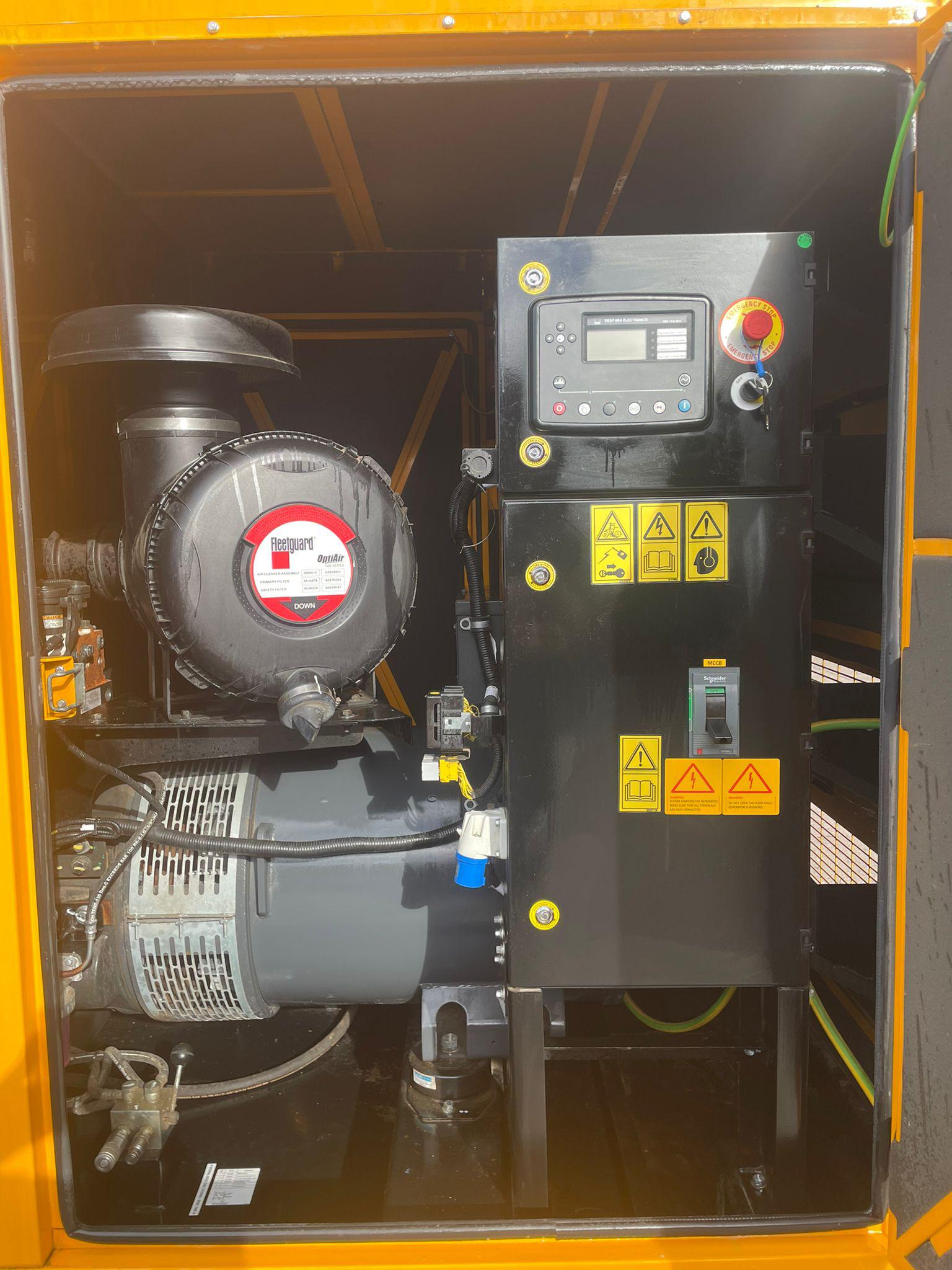 275kVA JCB Cummins used generator