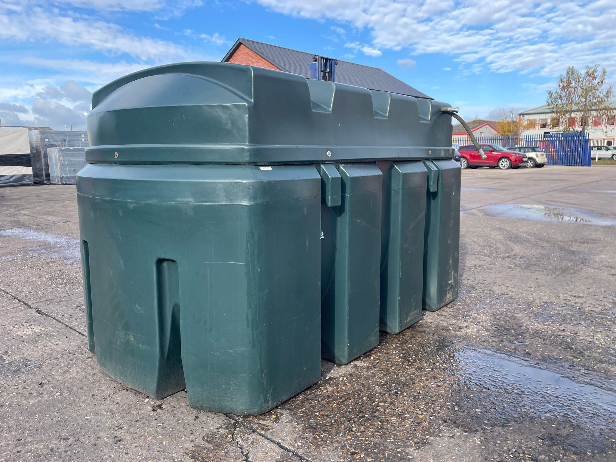 2500 Litre Plastic Titan ES2500T Tank