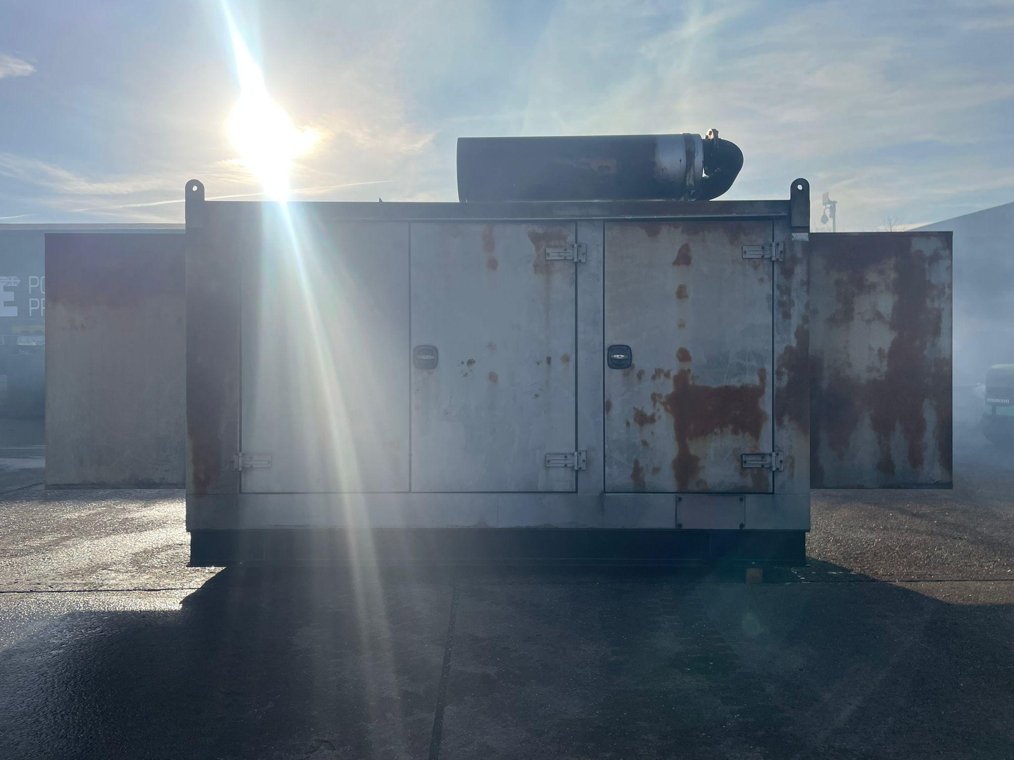 275kVA Musgraves Volvo used generator