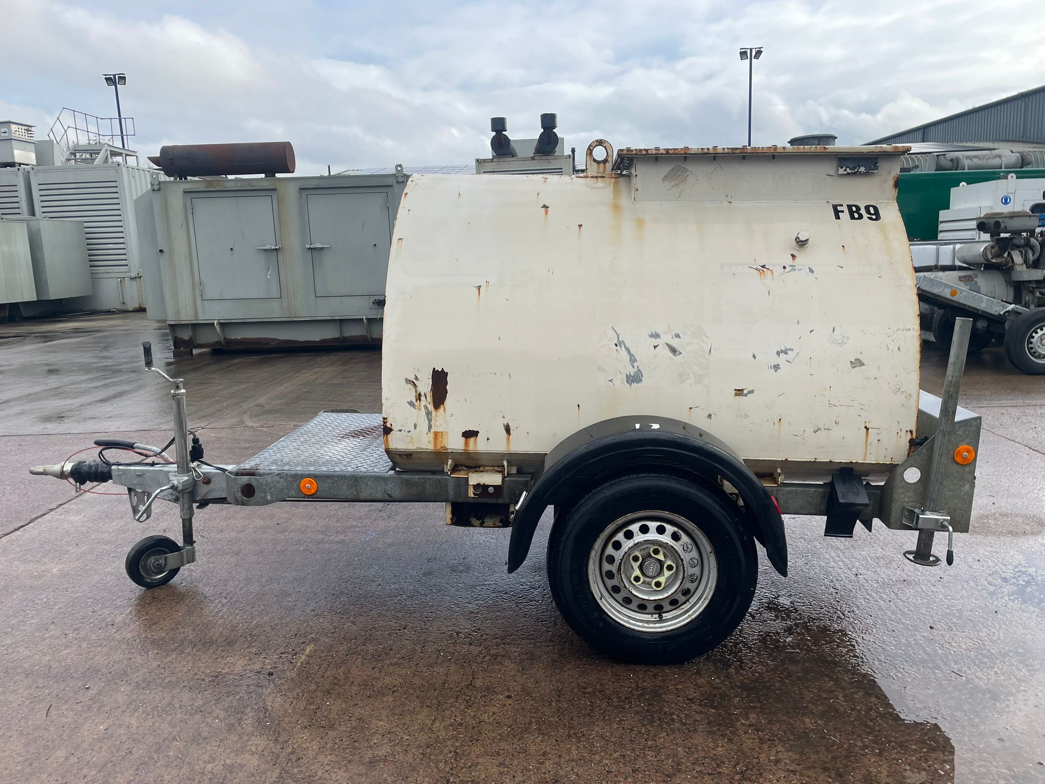 950 Litre Western Fuel Bowser