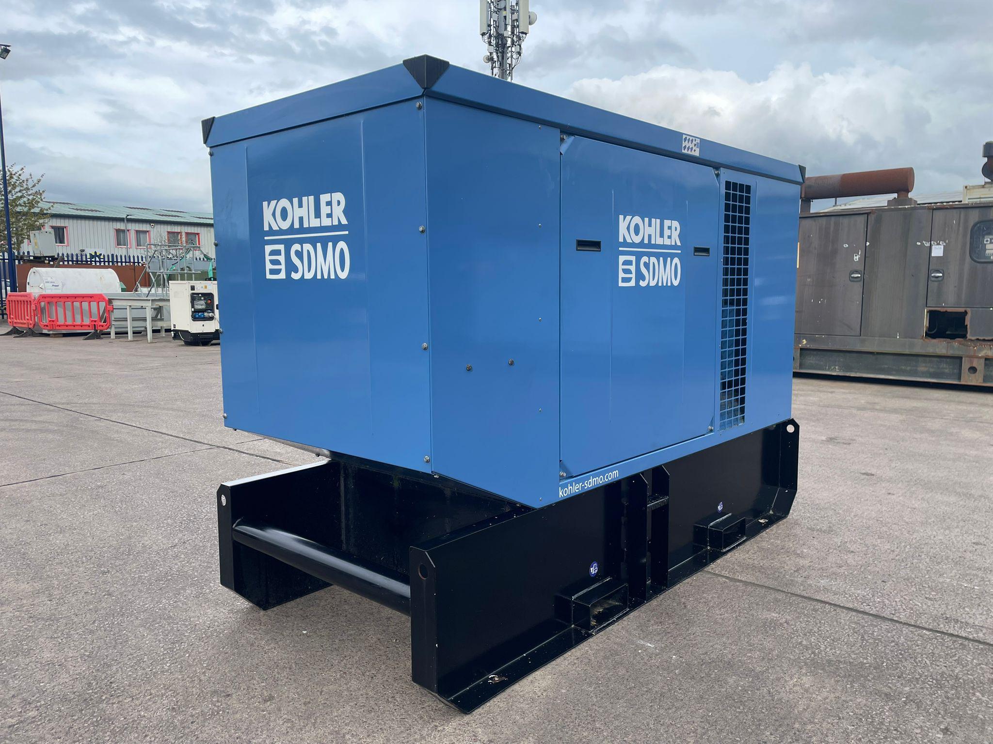 110kVA SDMO J110 John Deere 4045HSG20 Canopied Used Generator