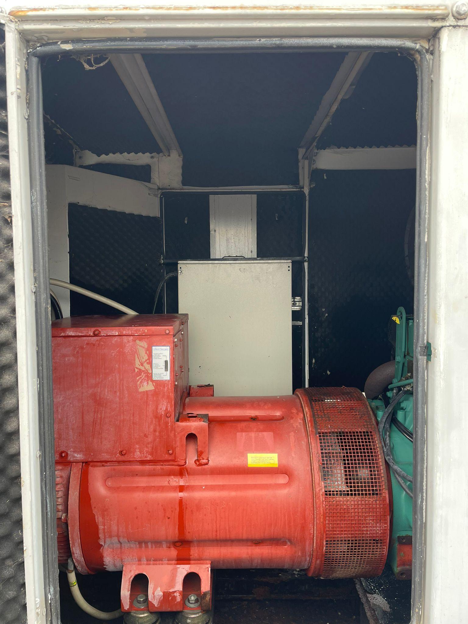 275kVA Scorpion DV275 Volvo Penta TAD740GE Canopied Used Generator