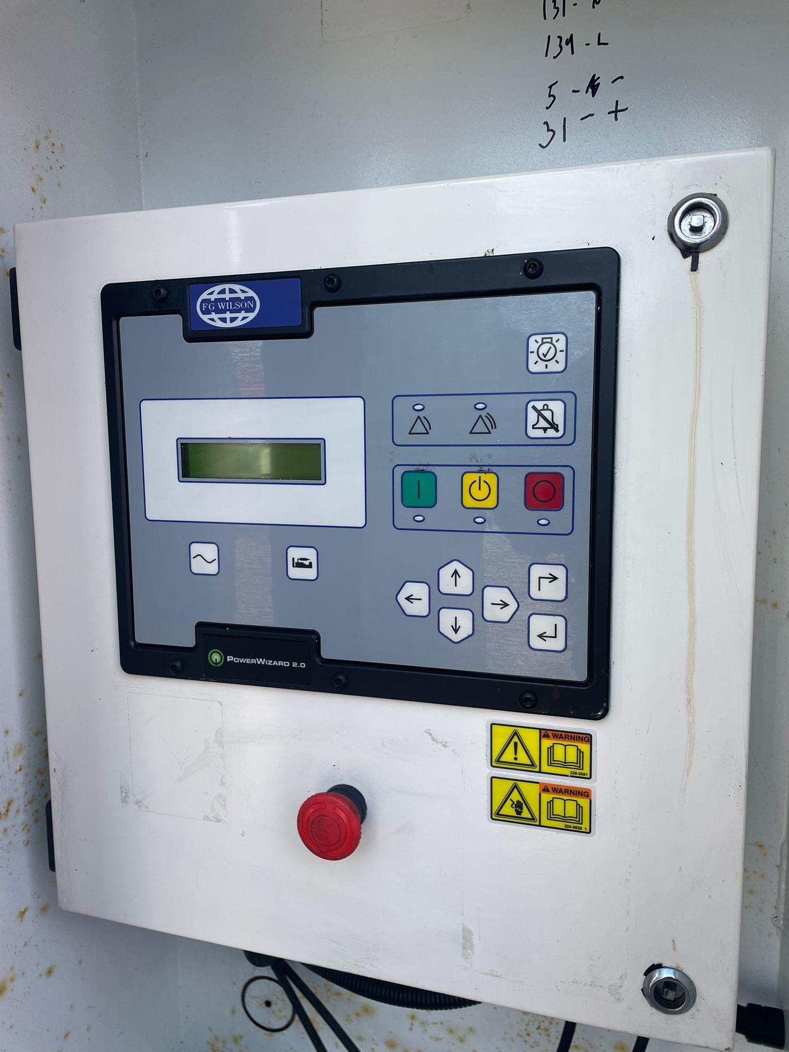 1100kVA Dawson Keith Cummins KTA38G3 Containerised Used Generator
