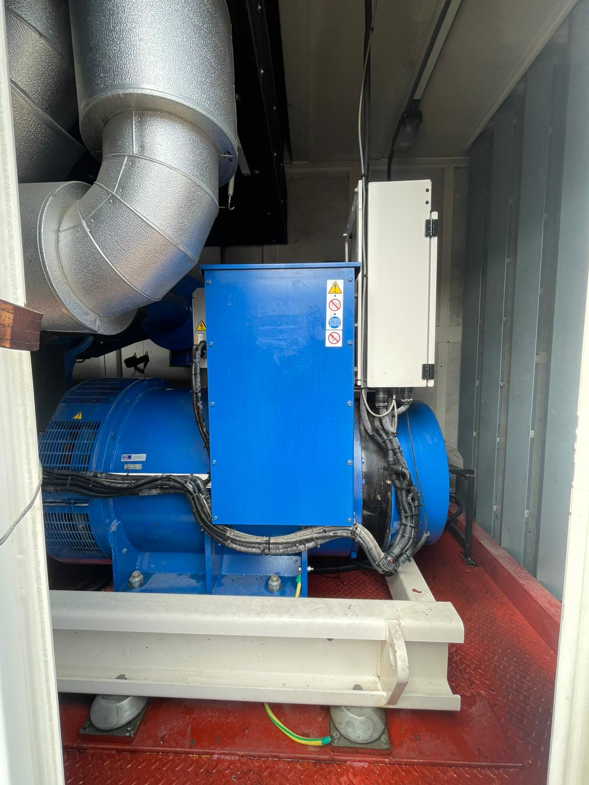 1100kVA FG Wilson P1000P1 Perkins LL 8124B Containerised Used Generator