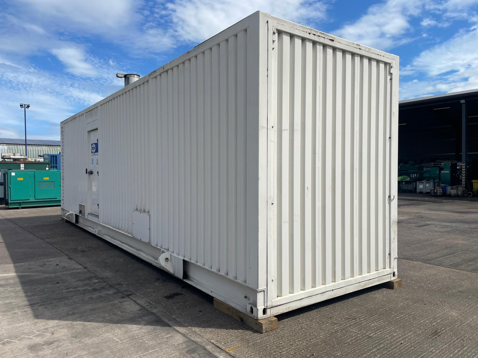 1100kVA FG Wilson P1000P1 Perkins LL 8124B Containerised Used Generator