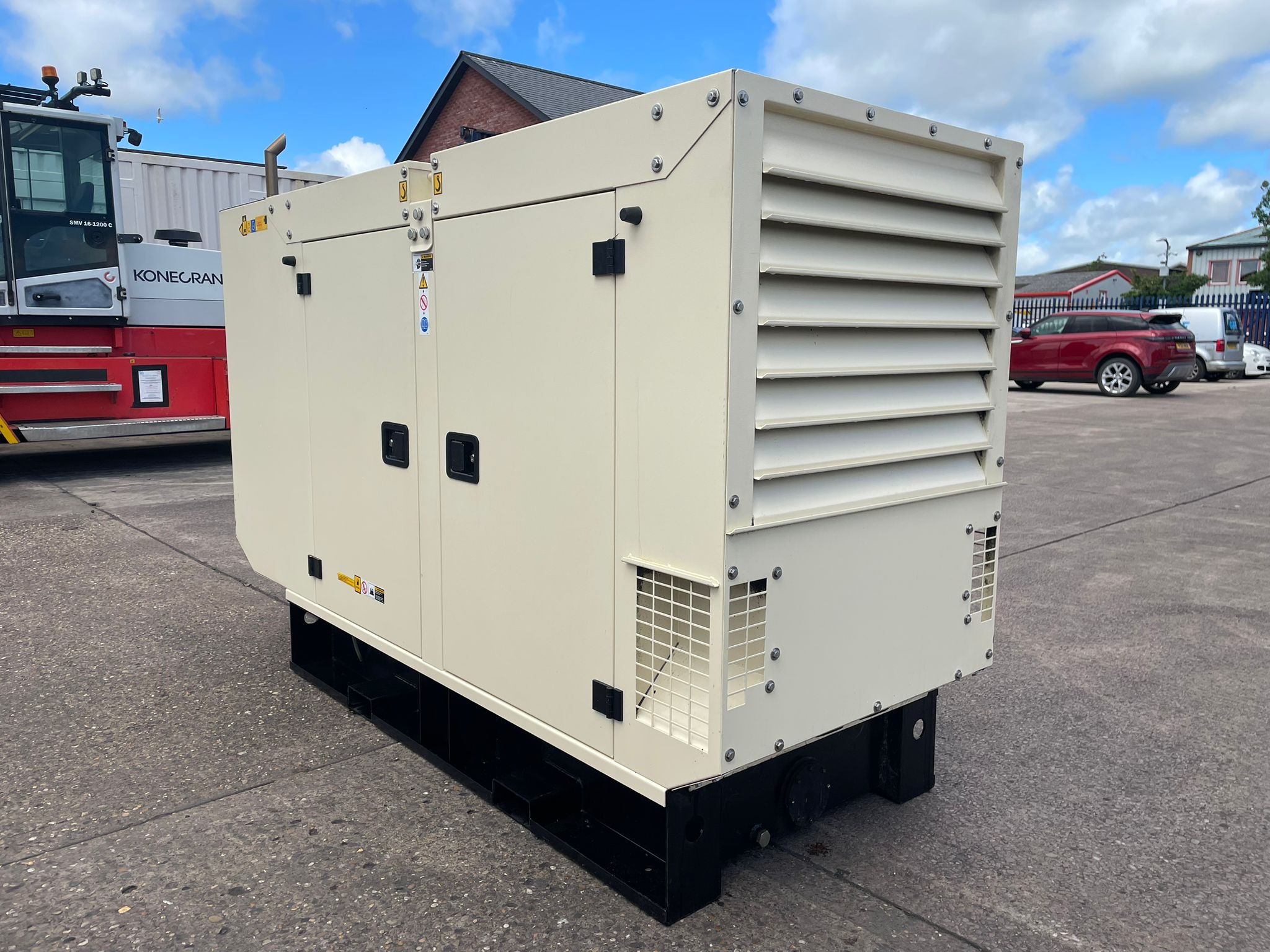66kVA AKSA ASM4 Cummins 4BTA3.9-G2 Canopied Used Generator